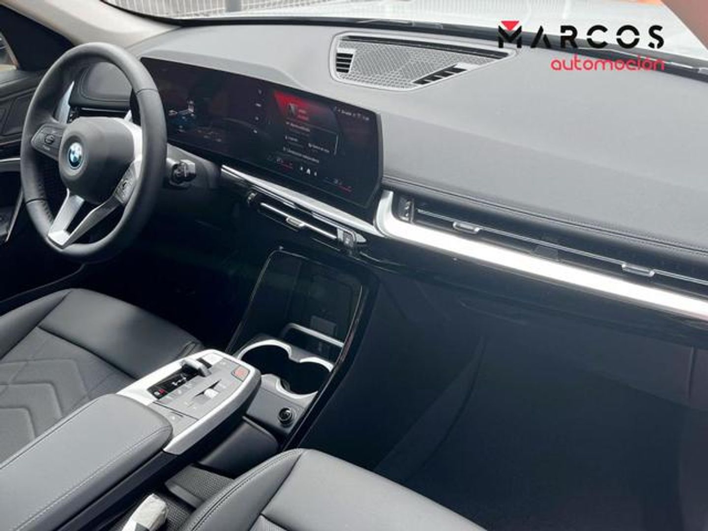 BMW iX1 xDrive30 230 kW (313 CV)