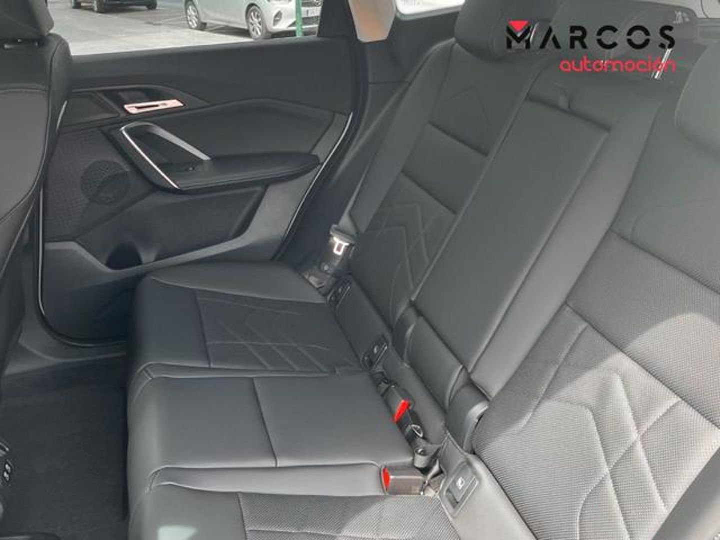 BMW iX1 xDrive30 230 kW (313 CV)