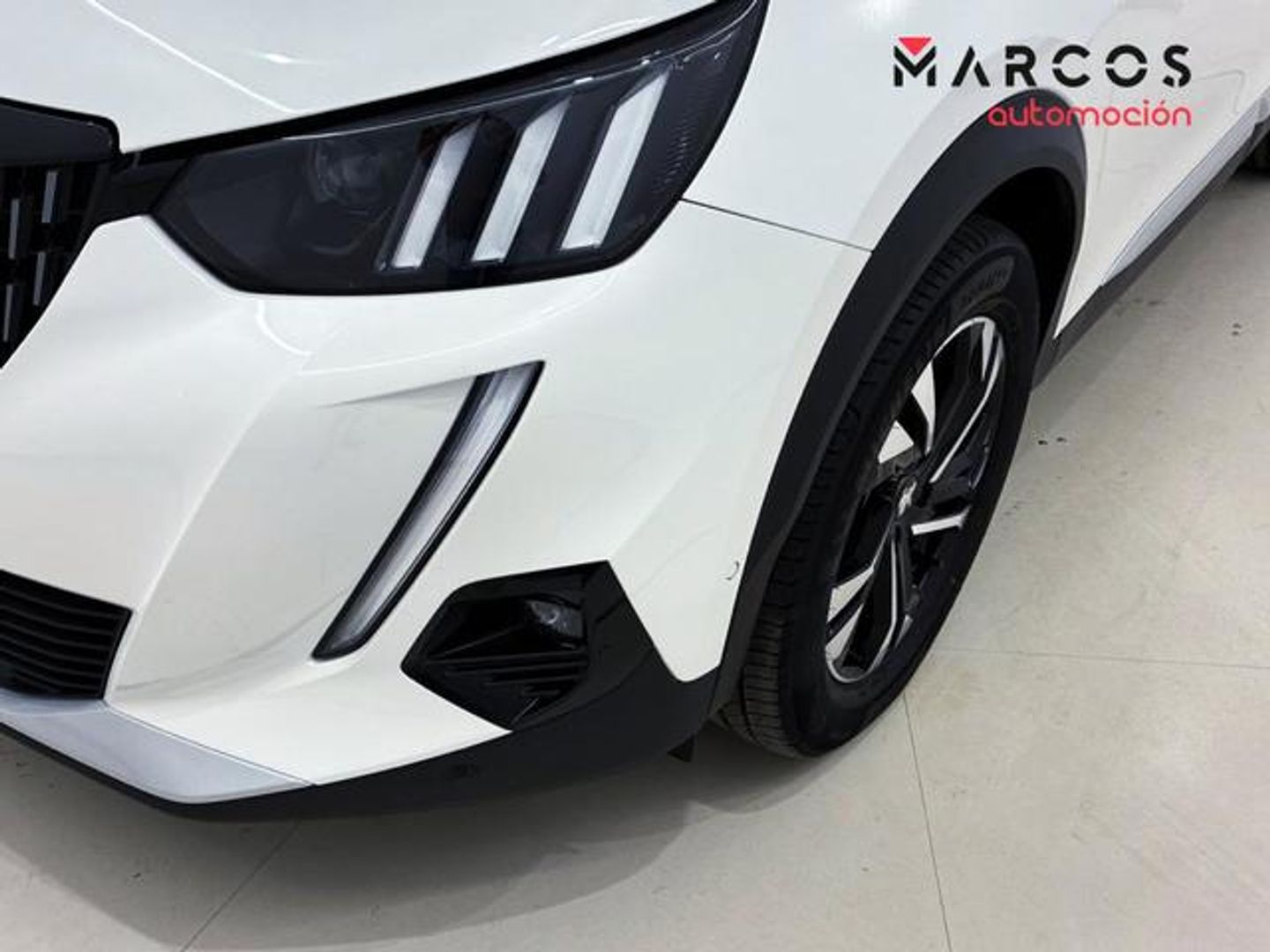 Peugeot 2008 PureTech 130 GT Line 96 kW (130 CV)
