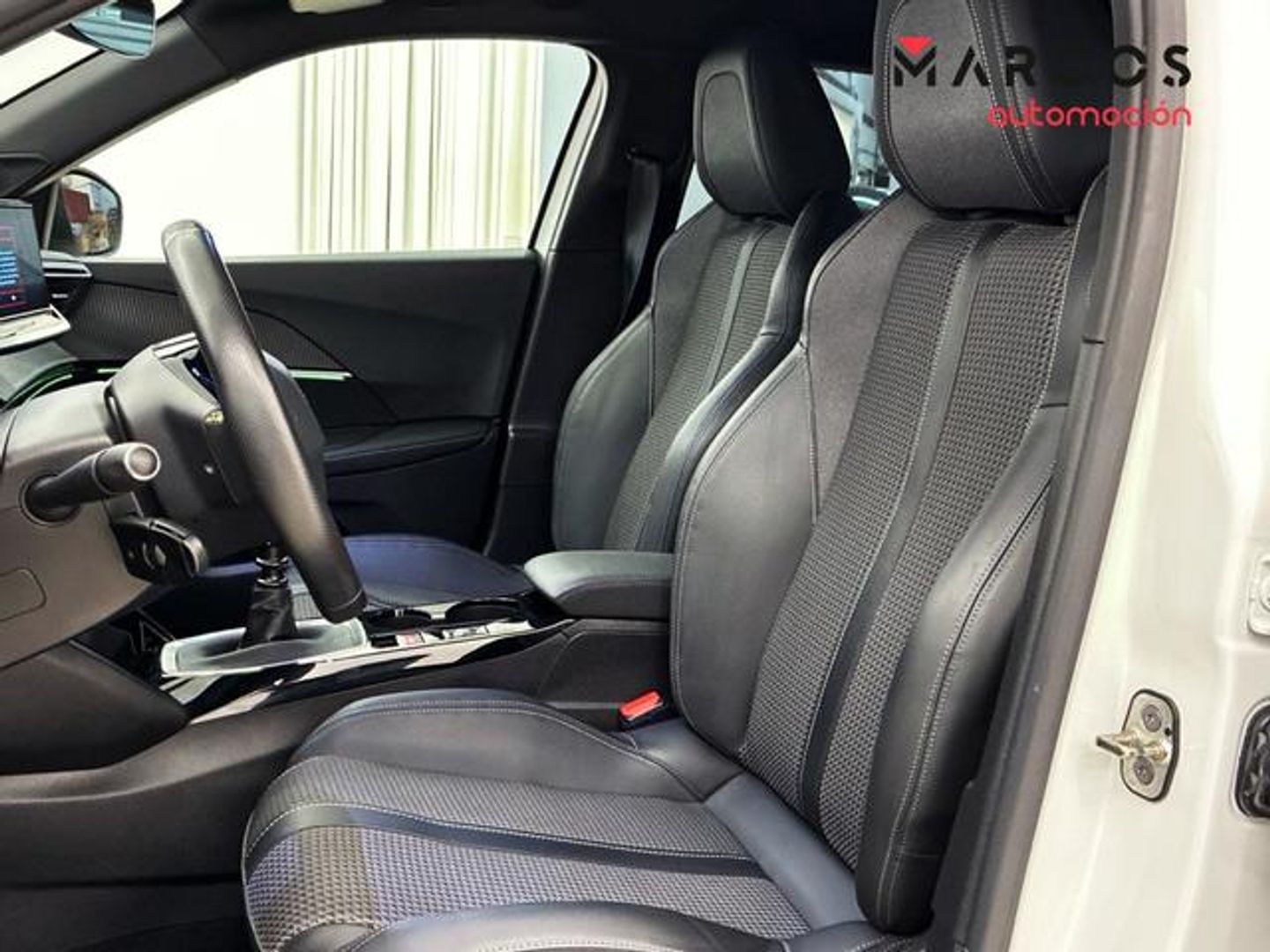 Peugeot 2008 PureTech 130 GT Line 96 kW (130 CV)