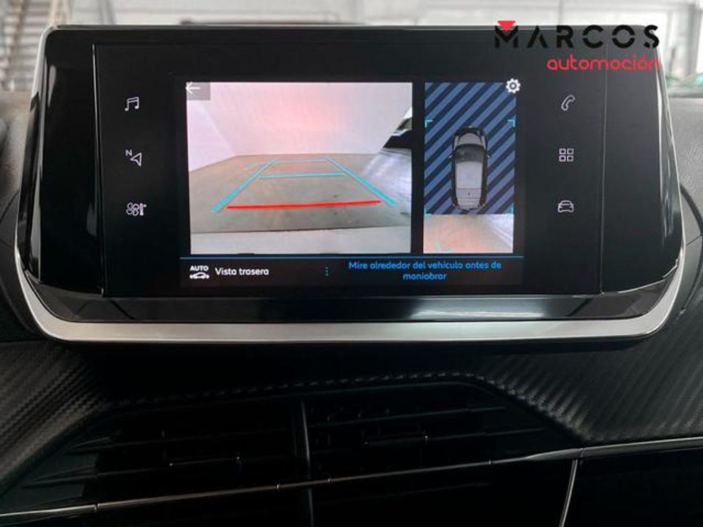 Peugeot 208 PureTech 75 Allure 	55 kW (75 CV)