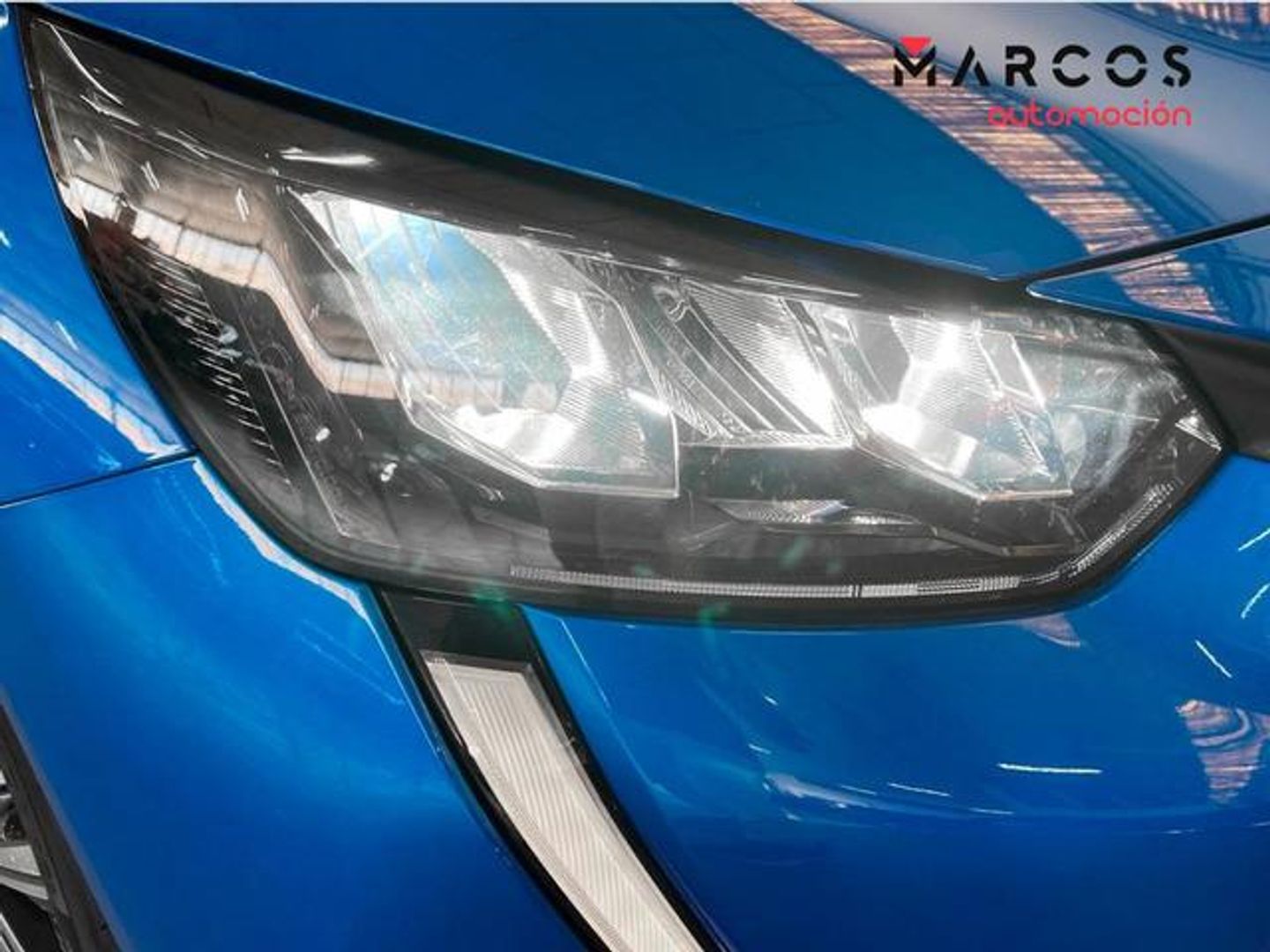 Peugeot 208 PureTech 75 Allure 	55 kW (75 CV)