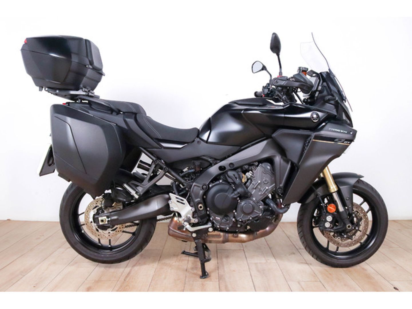 Yamaha Tracer 9 Y-AMT Negro Motorcycle