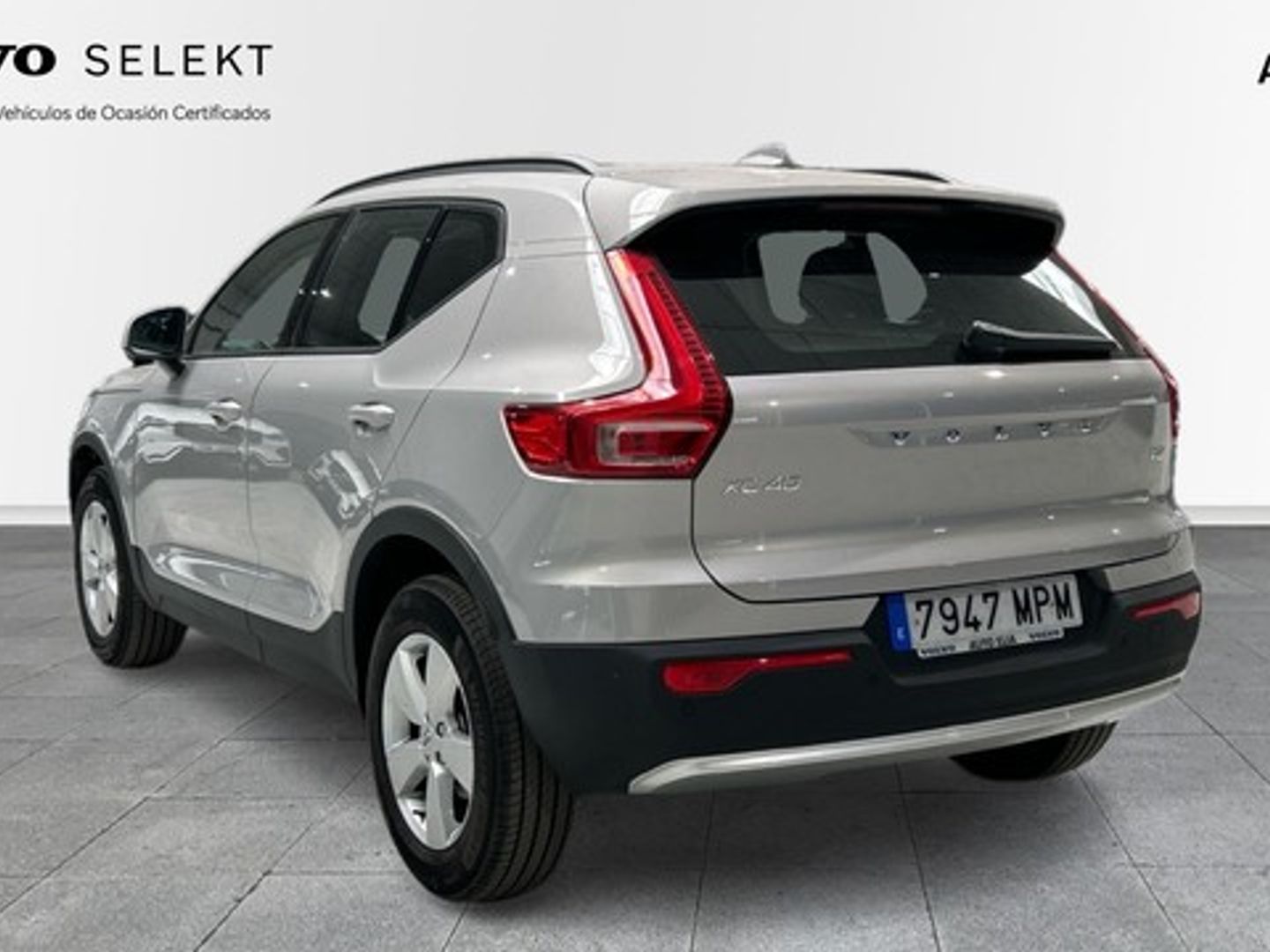 Volvo XC40 T2 Essential Auto 95 kW (129 CV)