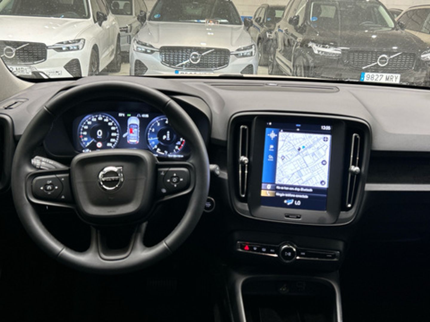 Volvo XC40 T2 Essential Auto 95 kW (129 CV)