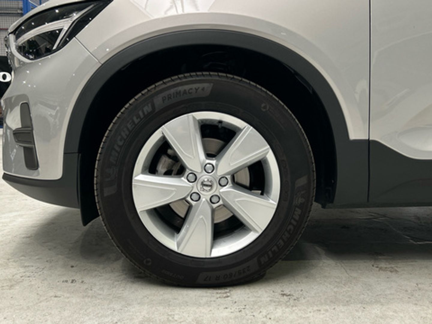 Volvo XC40 T2 Essential Auto 95 kW (129 CV)