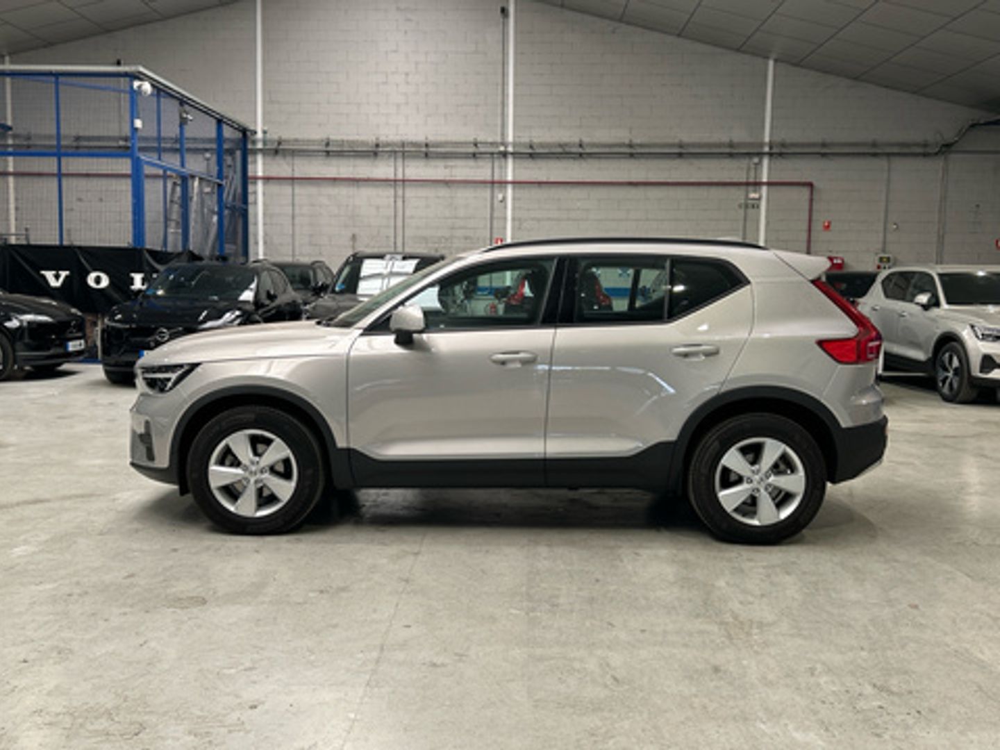 Volvo XC40 T2 Essential Auto 95 kW (129 CV)