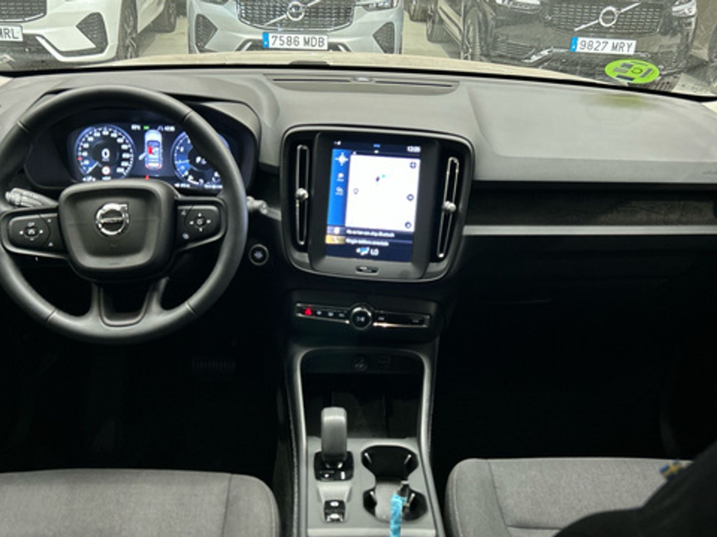 Volvo XC40 T2 Essential Auto 95 kW (129 CV)