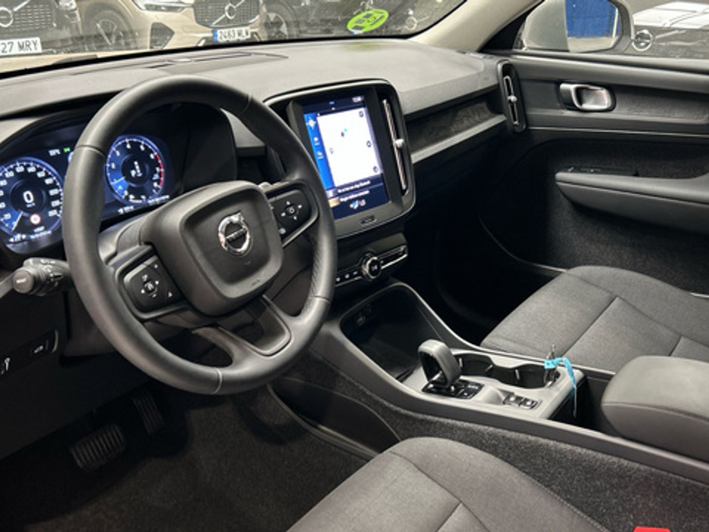 Volvo XC40 T2 Essential Auto 95 kW (129 CV)