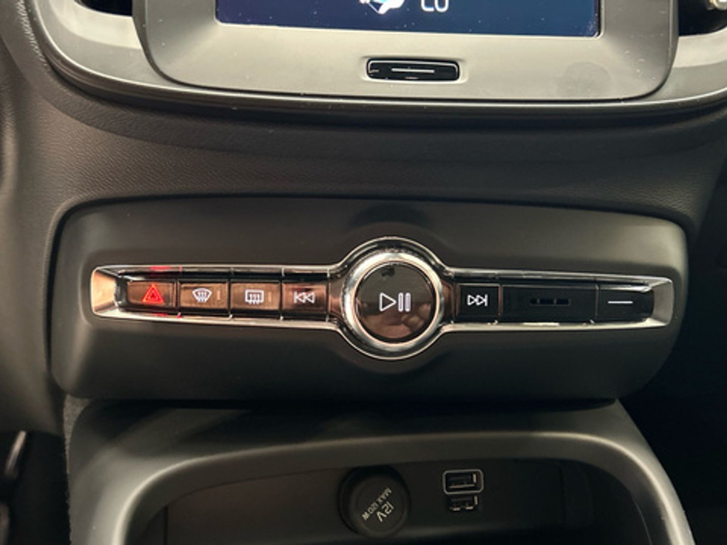 Volvo XC40 T2 Essential Auto 95 kW (129 CV)