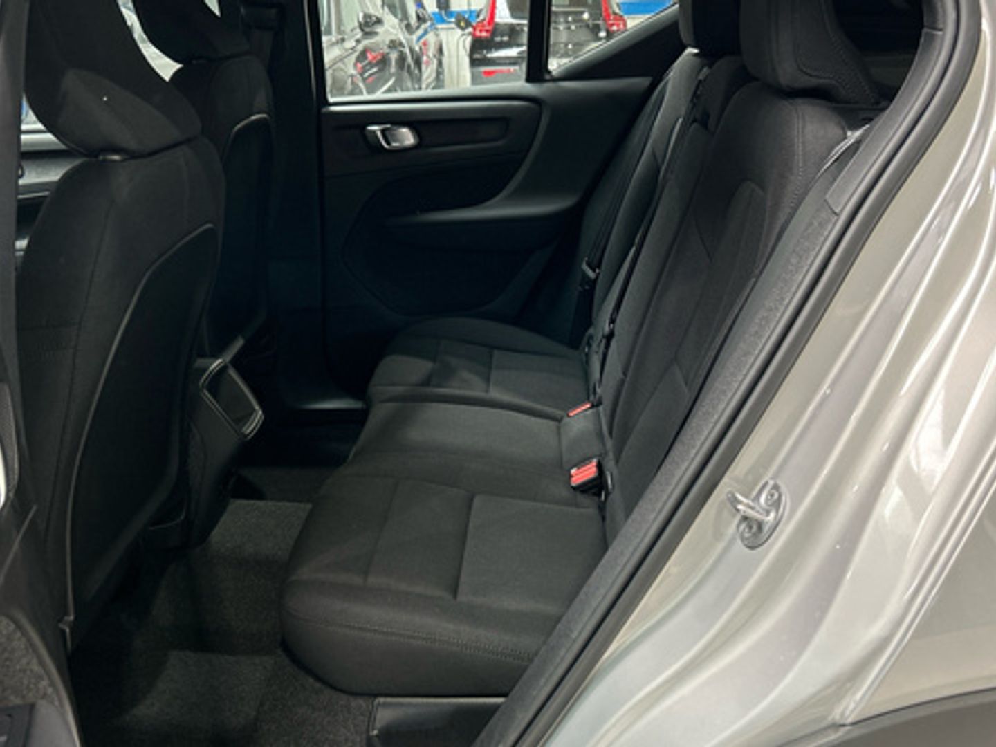Volvo XC40 T2 Essential Auto 95 kW (129 CV)