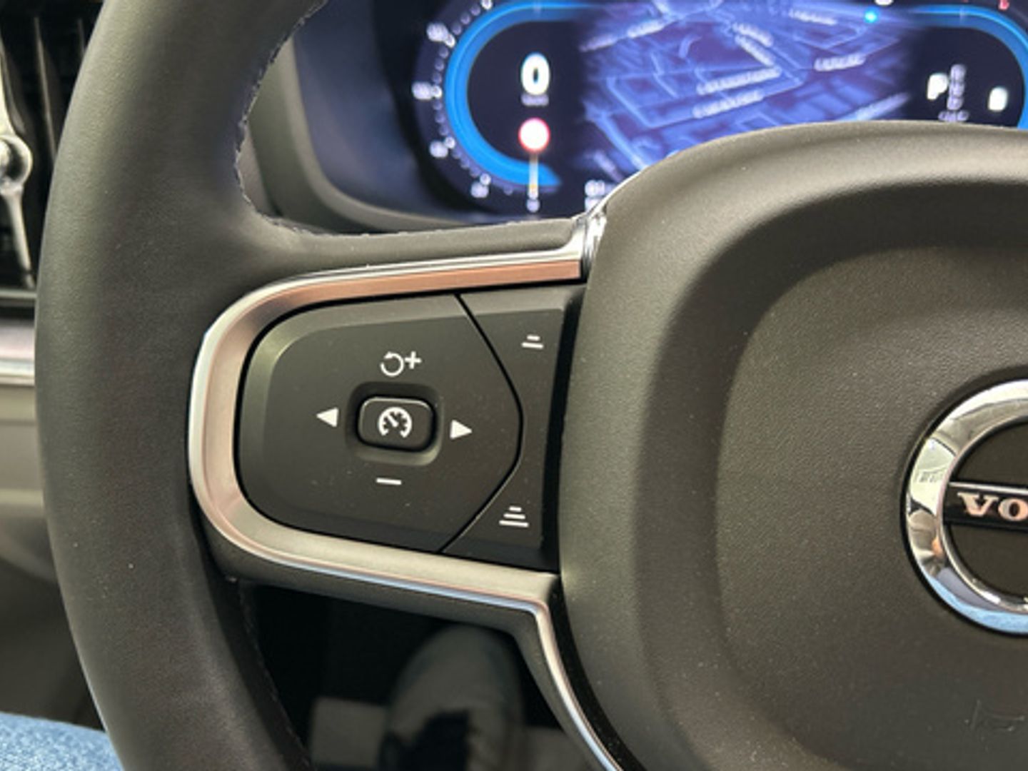 Volvo S60 B4 G Core FWD Auto 145 kW (197 CV)