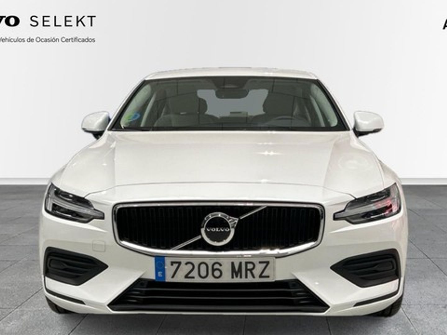 Volvo S60 B4 G Core FWD Auto 145 kW (197 CV)