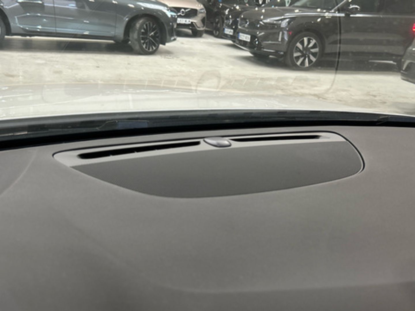 Volvo S60 B4 G Core FWD Auto 145 kW (197 CV)