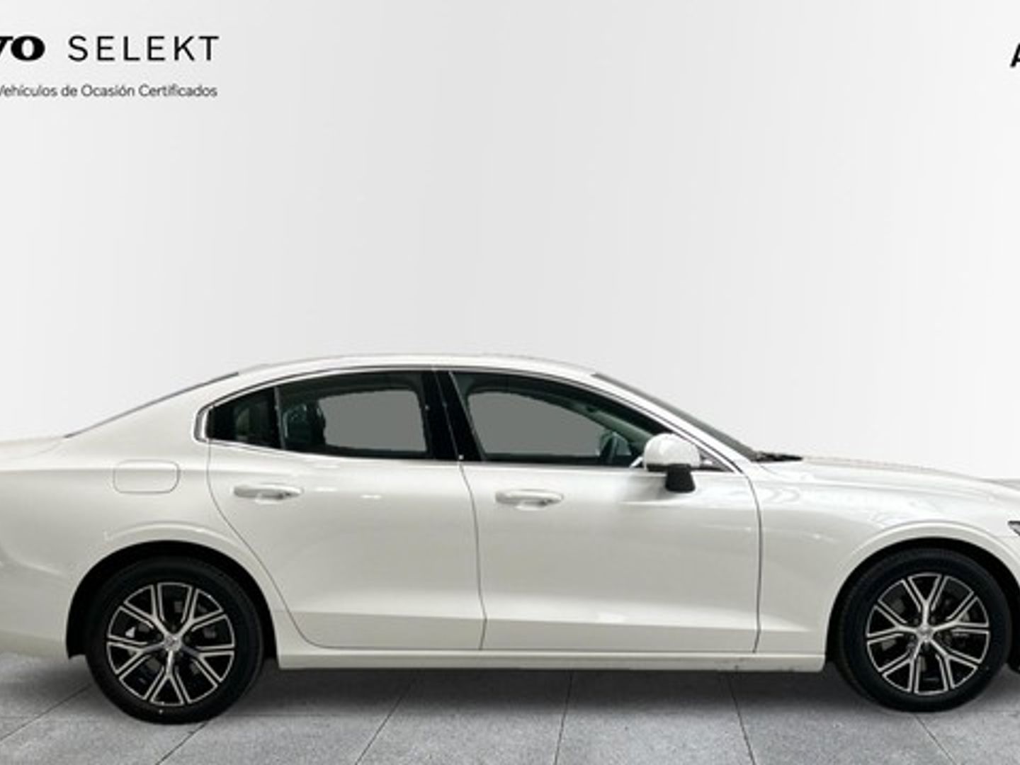 Volvo S60 B4 G Core FWD Auto 145 kW (197 CV)
