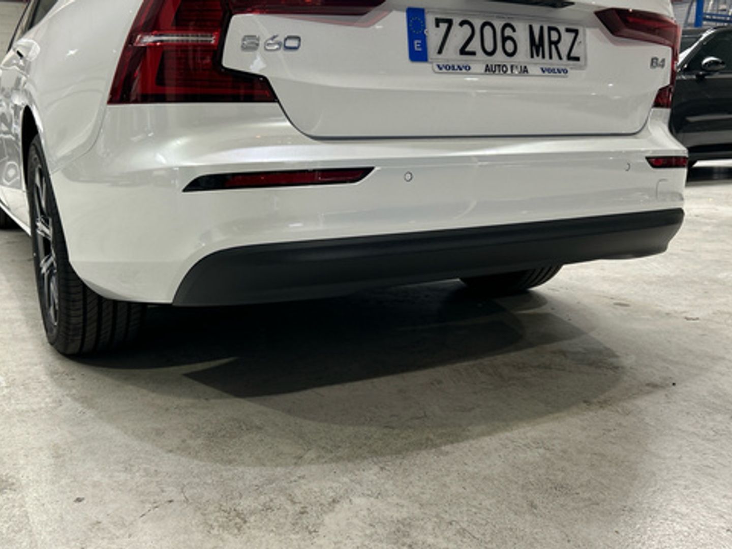Volvo S60 B4 G Core FWD Auto 145 kW (197 CV)