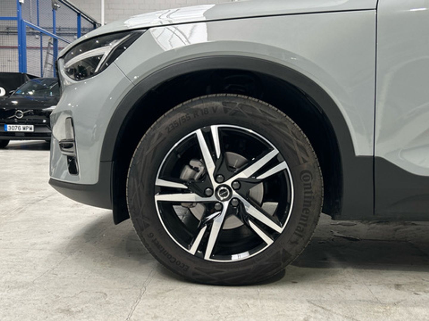 Volvo XC40 T2 Plus Dark Auto 95 kW (129 CV)