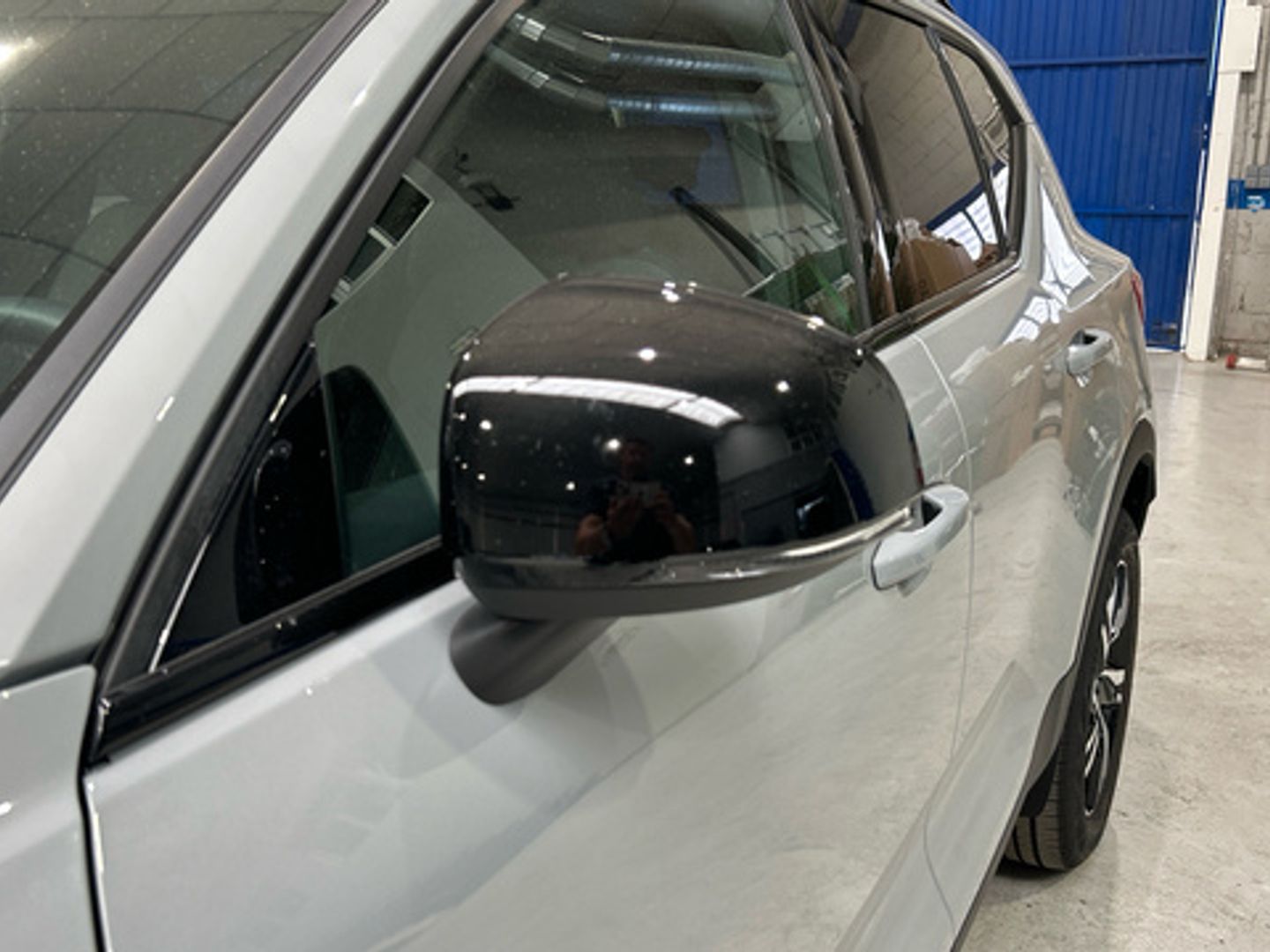 Volvo XC40 T2 Plus Dark Auto 95 kW (129 CV)