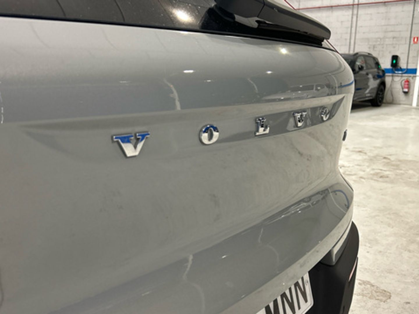 Volvo XC40 T2 Plus Dark Auto 95 kW (129 CV)