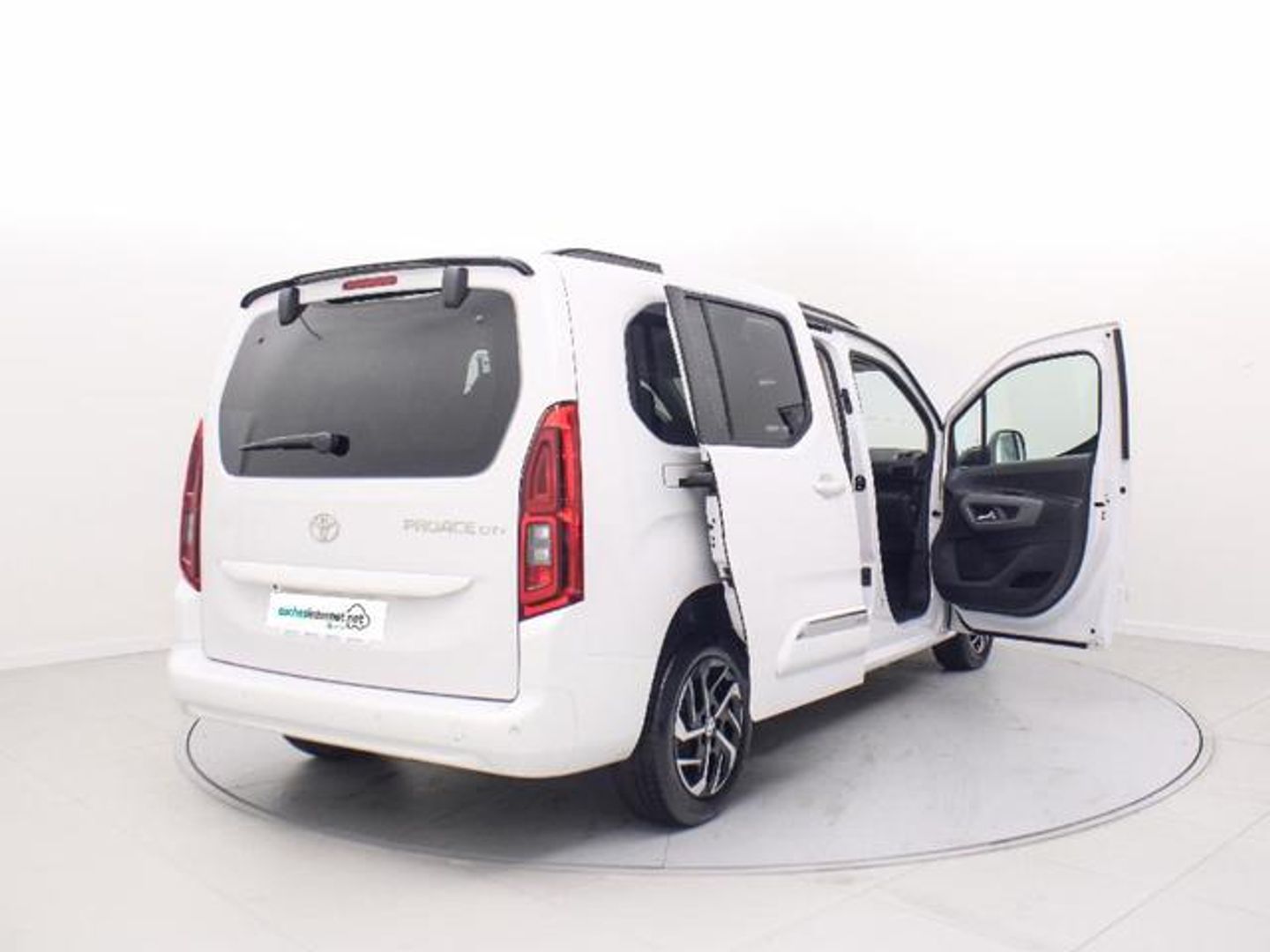 Toyota Proace City Verso 1.5D Family Active L2 Auto 96 kW (131 CV)