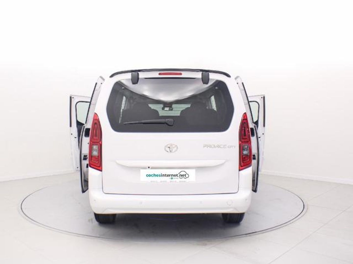 Toyota Proace City Verso 1.5D Family Active L2 Auto 96 kW (131 CV)