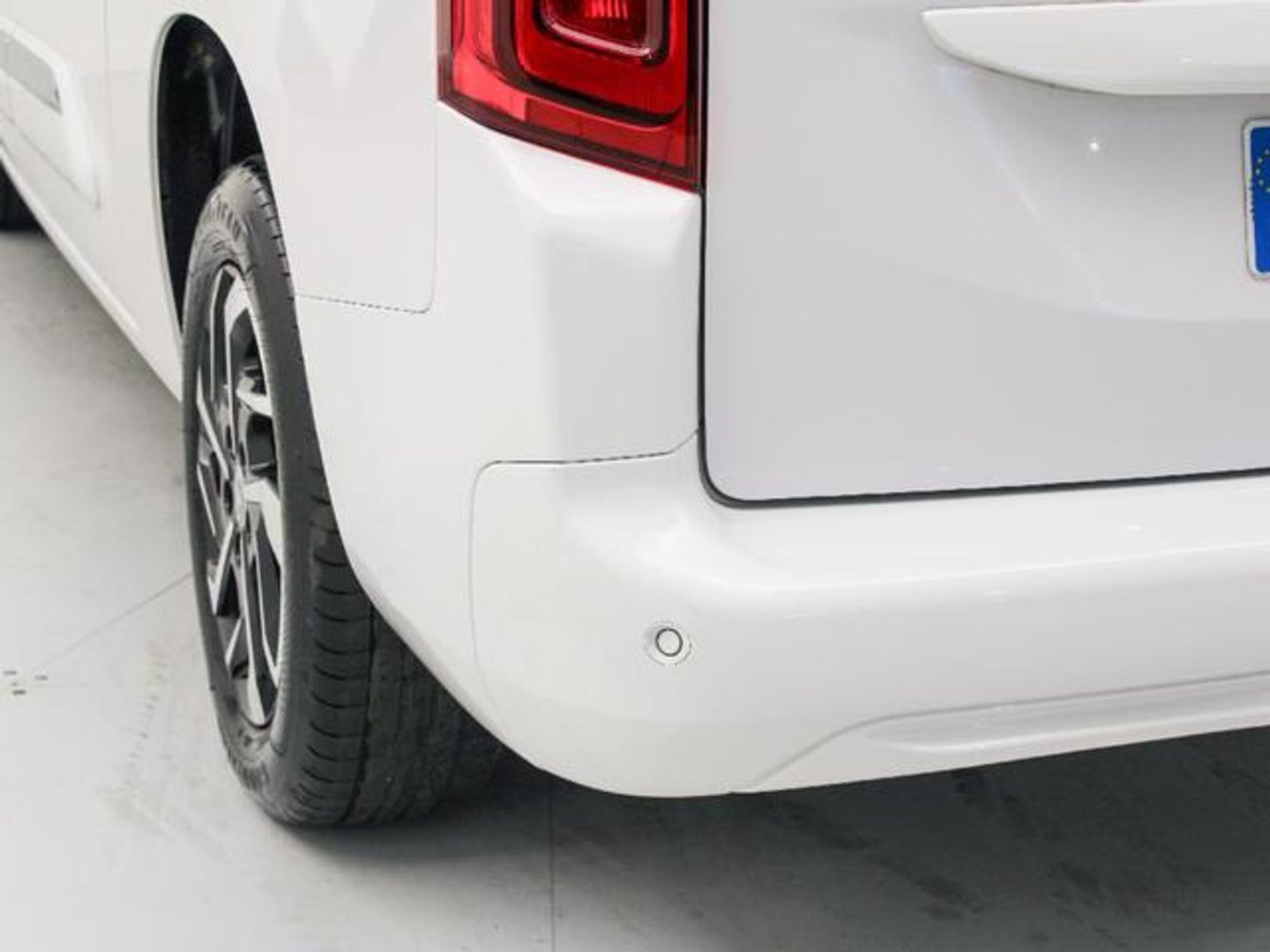 Toyota Proace City Verso 1.5D Family Active L2 Auto 96 kW (131 CV)