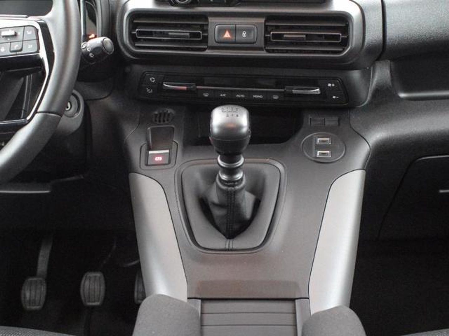 Toyota Proace City Verso 1.5D Family Active L2 Auto 96 kW (131 CV)