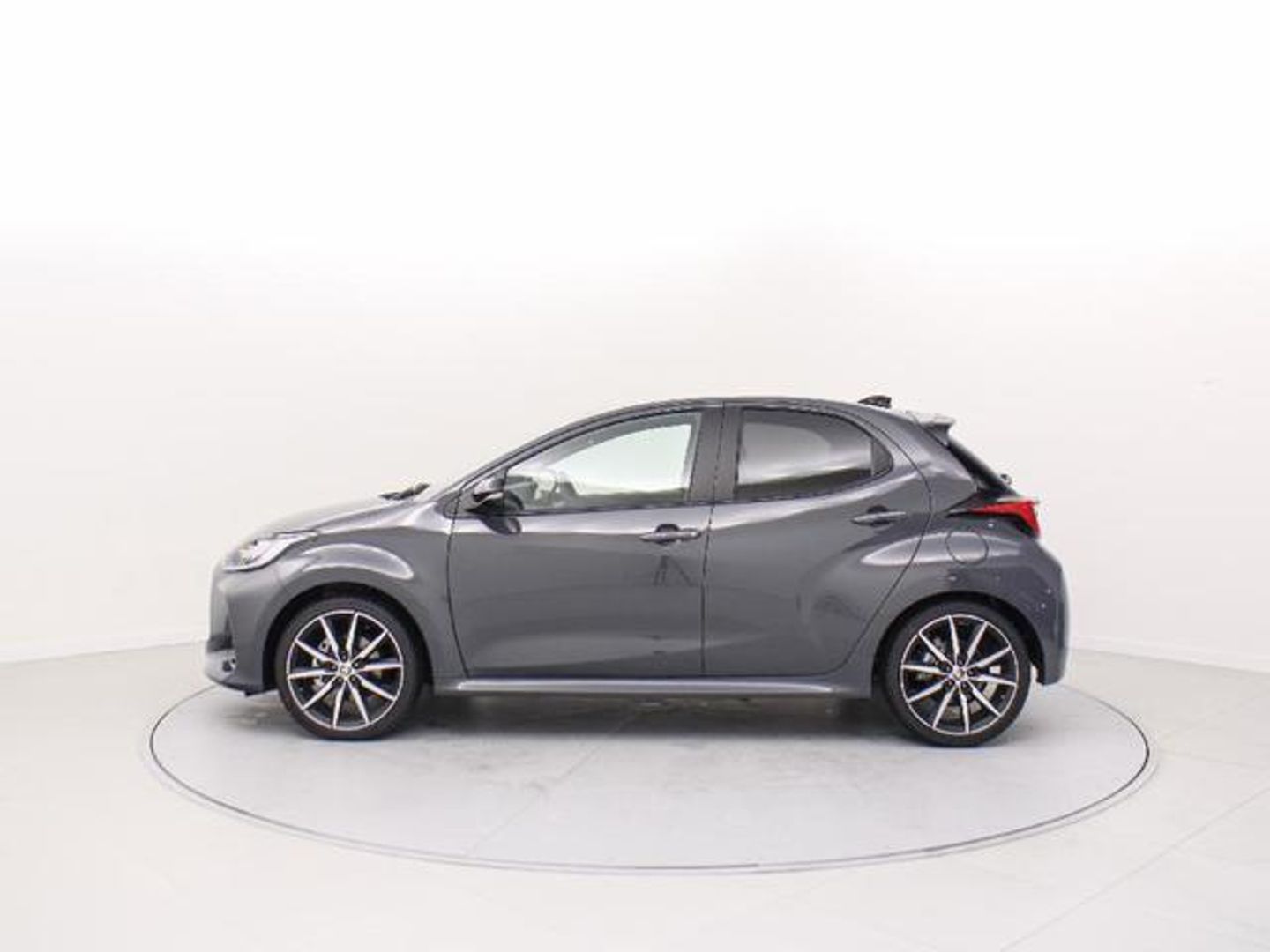 Toyota Yaris 1.5 130H GR Sport 96 kW (130 CV)
