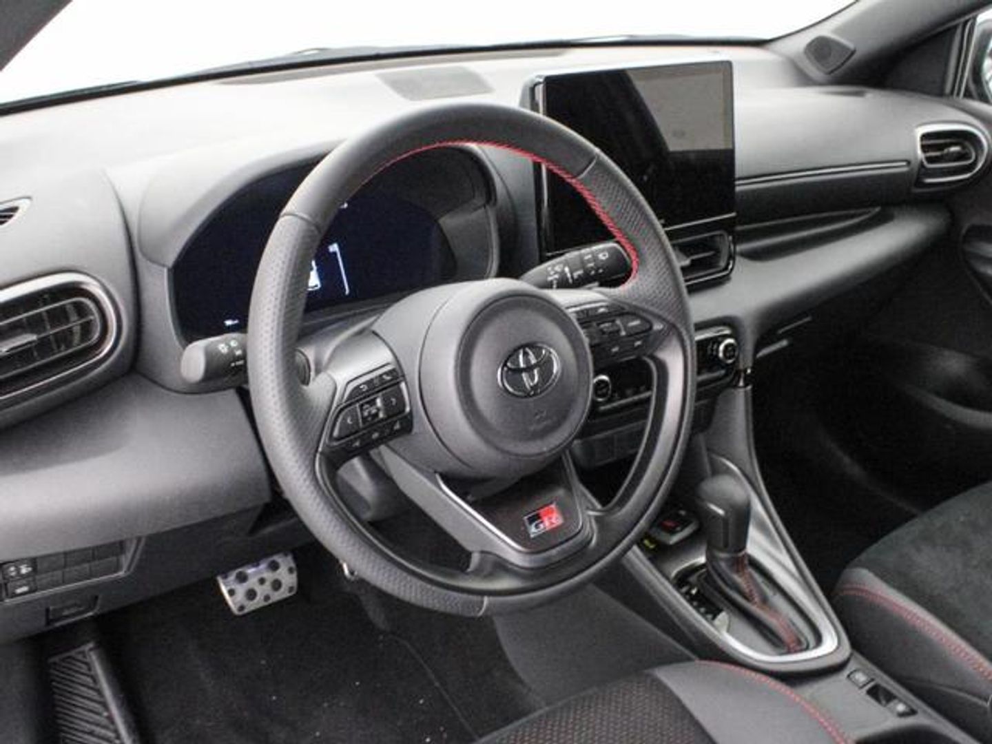 Toyota Yaris 1.5 130H GR Sport 96 kW (130 CV)