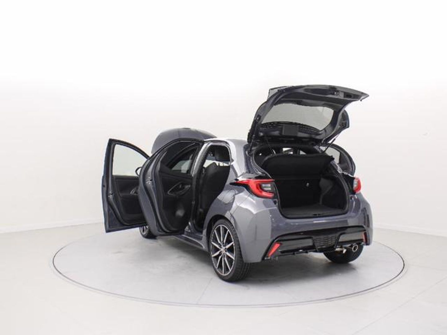 Toyota Yaris 1.5 130H GR Sport 96 kW (130 CV)