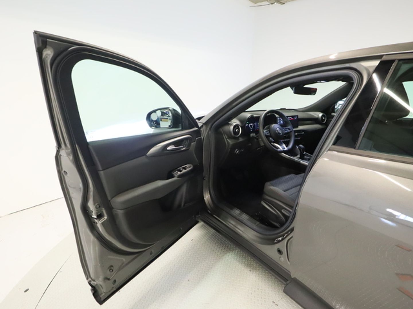 Alfa Romeo Tonale 1.6 DS Sprint FWD Auto 96 kW (130 CV)