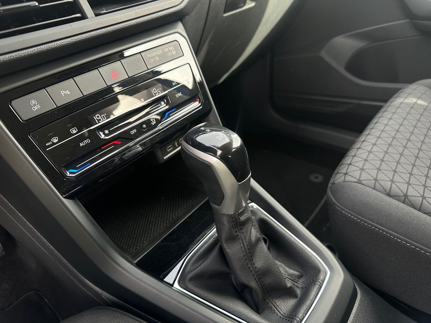Volkswagen T-Cross Advance 1.0 TSI 81 kW (110 CV) DSG