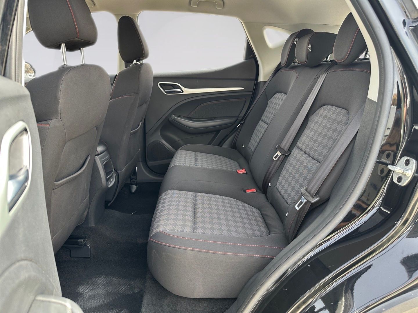 MG ZS 1.0T Comfort Auto 82 kW (111 CV)