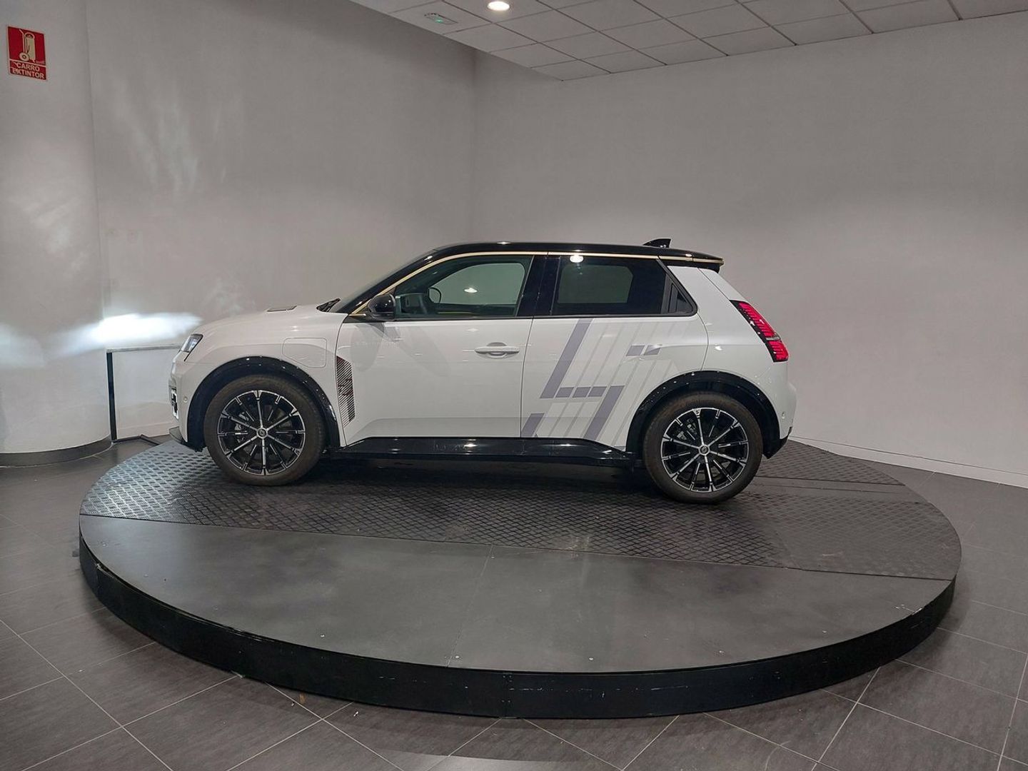 Renault 5 E-Tech Iconic Cinq Autonomía Confort 110 kW (150 CV)