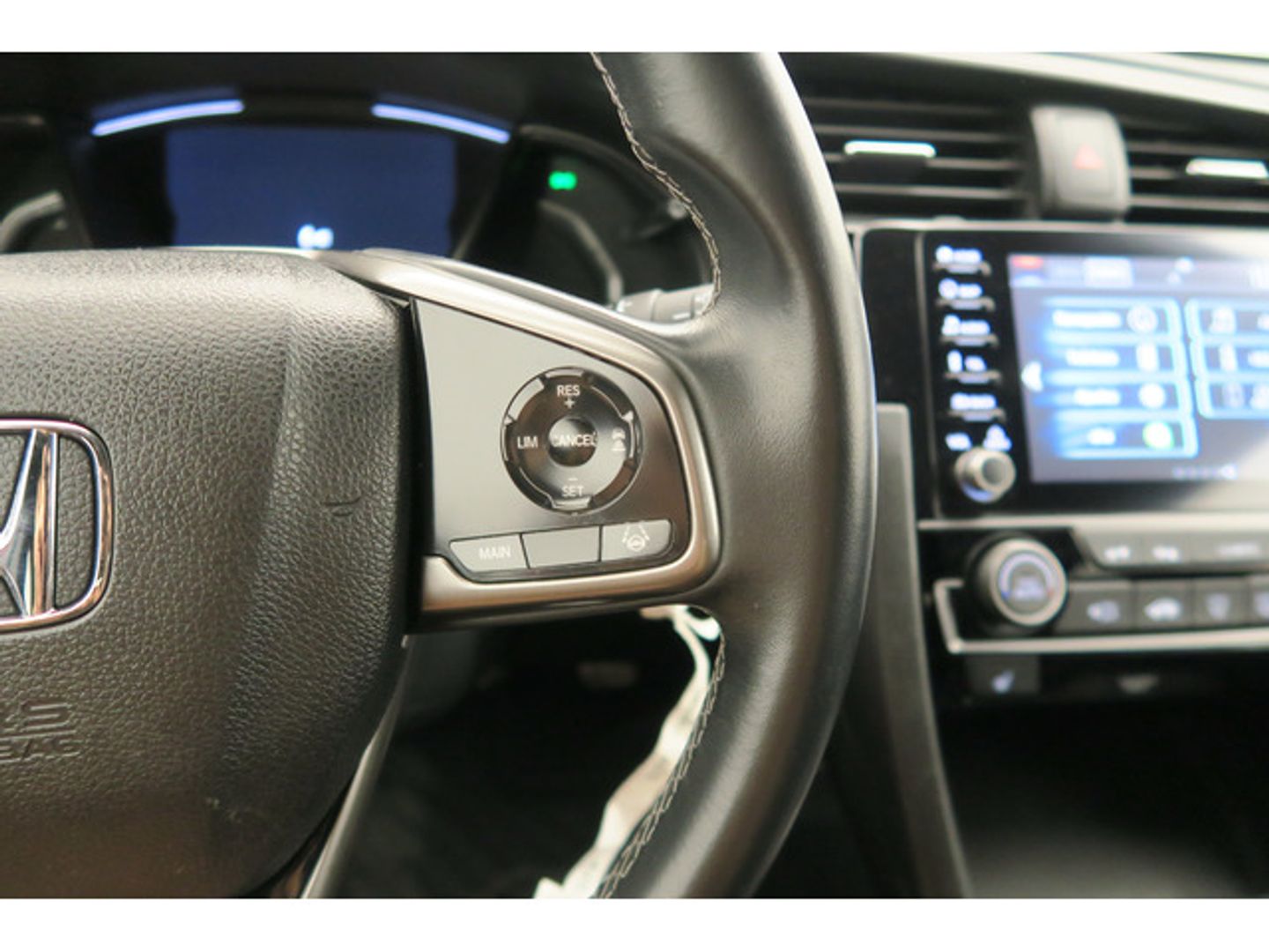 Honda Civic 1.0 I-VTEC TURBO Elegance Navi 93 kW (126 CV)