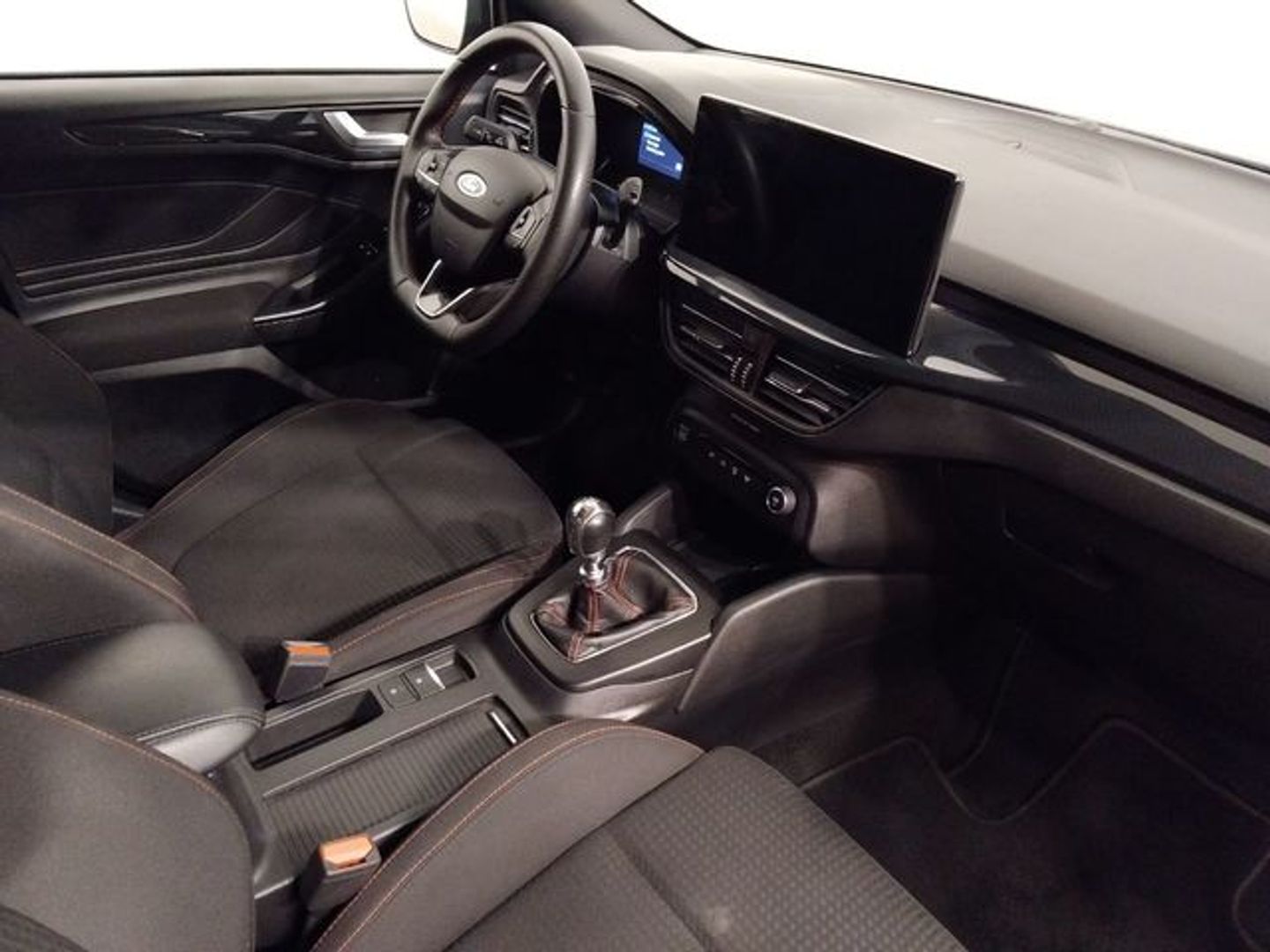 Ford Focus 1.0 Ecoboost MHEV ST-Line 114 kW (155 CV)