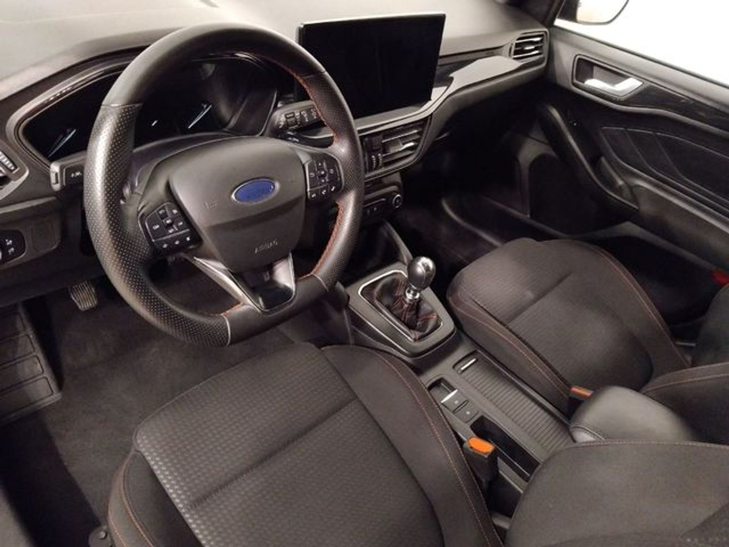 Ford Focus 1.0 Ecoboost MHEV ST-Line 114 kW (155 CV)