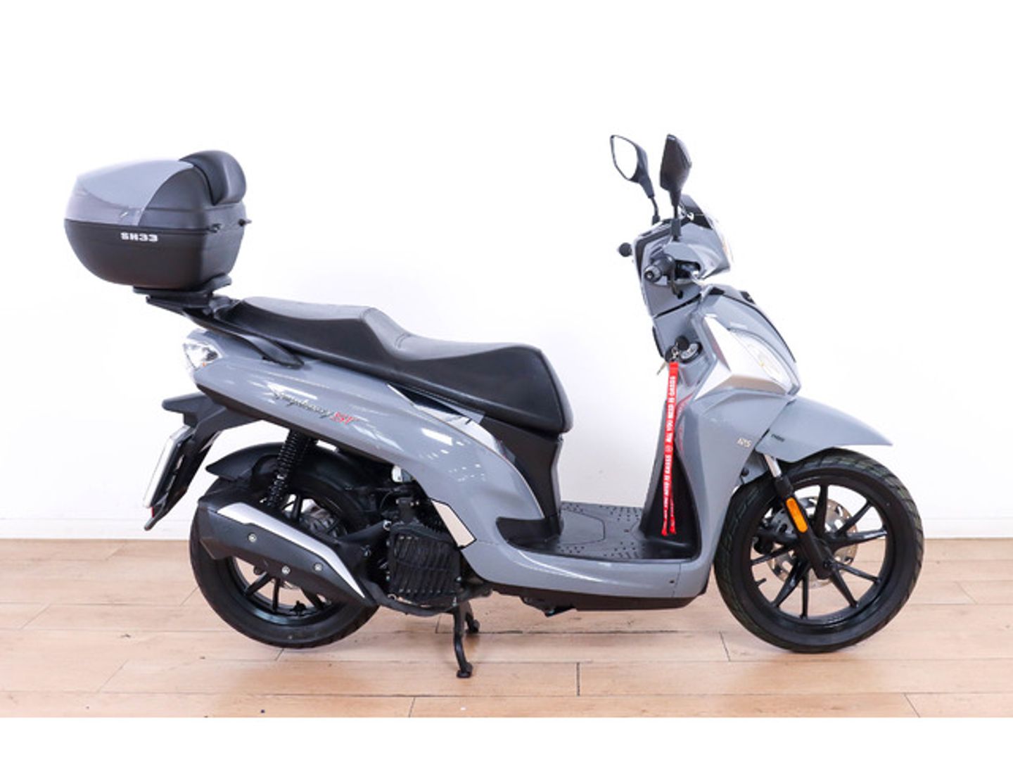 SYM Symphony ST 125 LC Gris Motorcycle