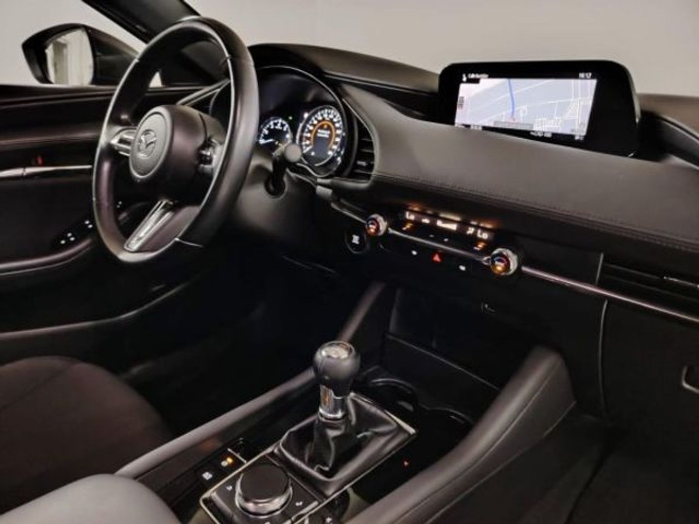 Mazda Mazda 3 2.0 Skyactiv-G Evolution 89 kW (122 CV)