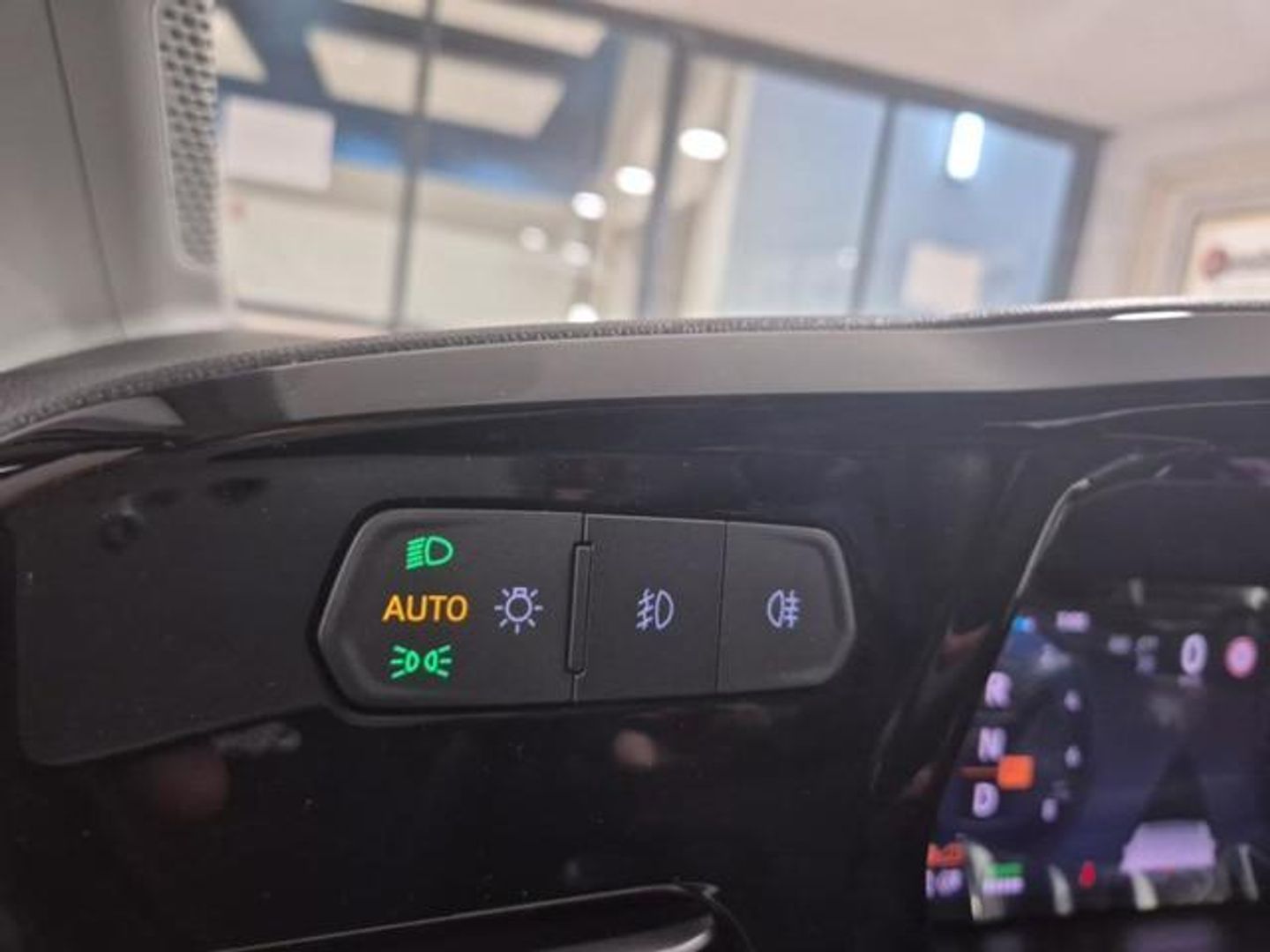 Ford Grand Tourneo Connect 1.5 Ecoboost PHEV Titanium Auto 110 kW (150 CV)