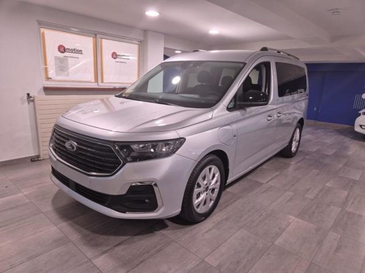Ford Grand Tourneo Connect 1.5 Ecoboost PHEV Titanium Auto 110 kW (150 CV)