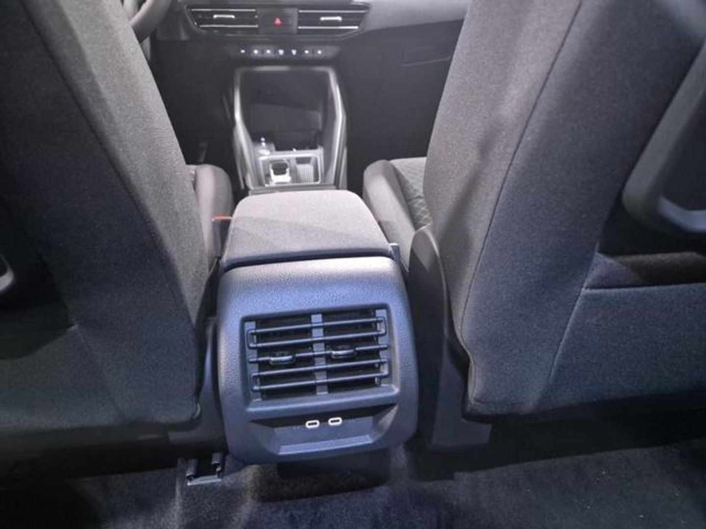 Ford Grand Tourneo Connect 1.5 Ecoboost PHEV Titanium Auto 110 kW (150 CV)