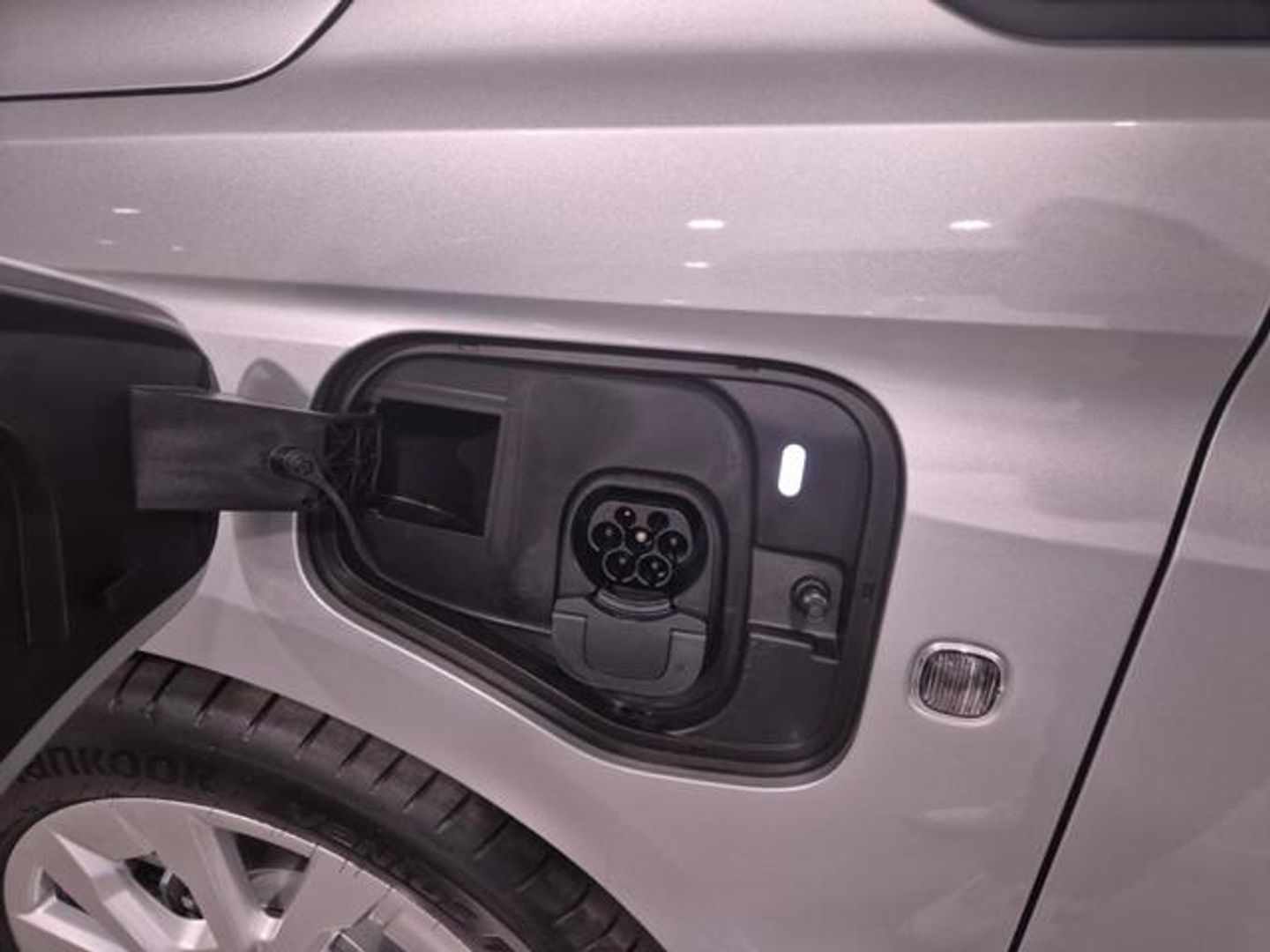 Ford Grand Tourneo Connect 1.5 Ecoboost PHEV Titanium Auto 110 kW (150 CV)