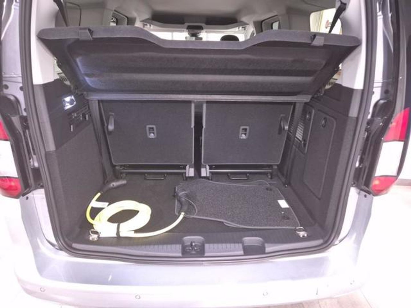 Ford Grand Tourneo Connect 1.5 Ecoboost PHEV Titanium Auto 110 kW (150 CV)