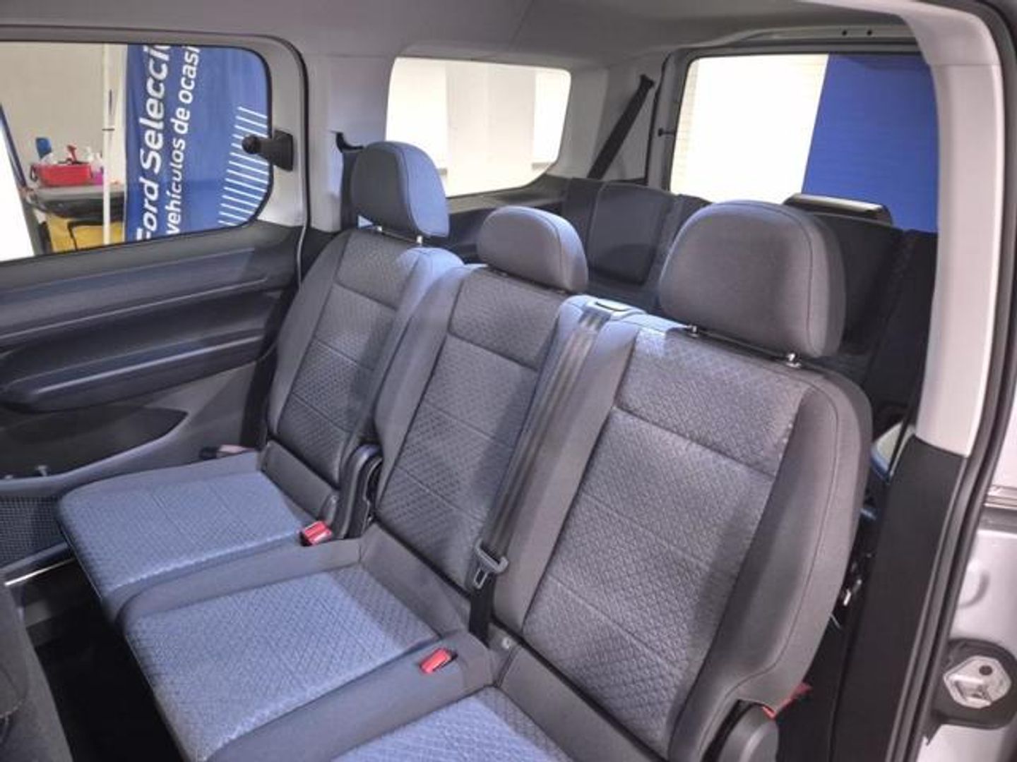 Ford Grand Tourneo Connect 1.5 Ecoboost PHEV Titanium Auto 110 kW (150 CV)