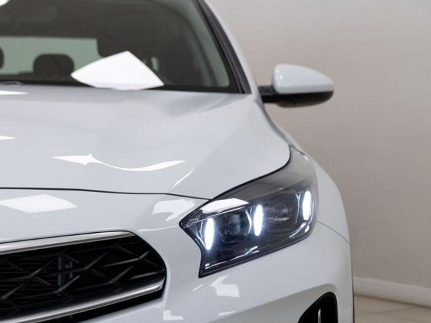 Kia XCeed 1.6 MHEV Drive iMT 100 kW (136 CV)