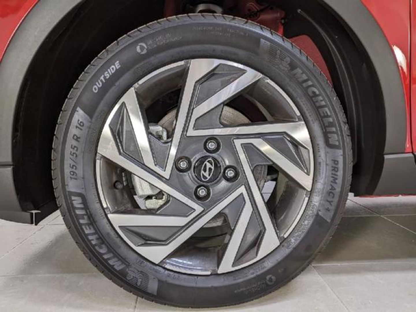 Hyundai Bayon 1.0 TGDI 48V Maxx 74 kW (100 CV)