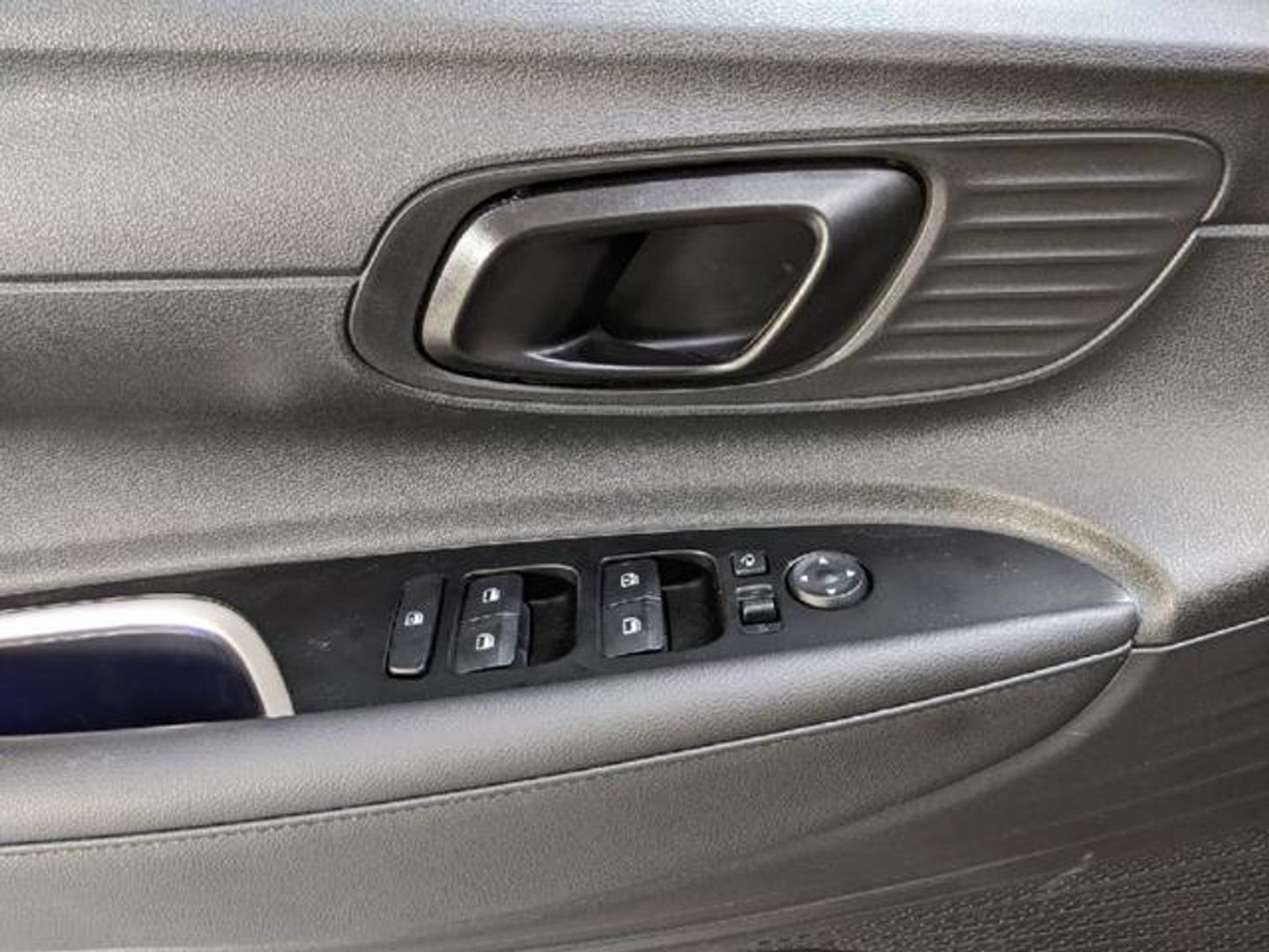 Hyundai Bayon 1.0 TGDI 48V Maxx 74 kW (100 CV)