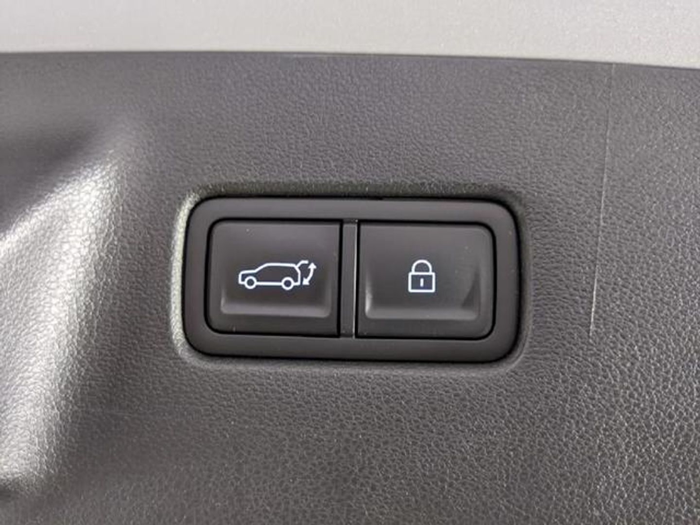 Hyundai Santa Fe 1.6T PHEV Calligraphy 4X4 AT 186 kW (253 CV)