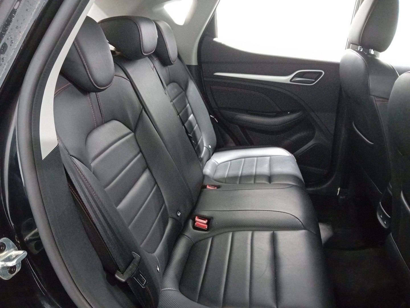 MG ZS 1.5 Luxury 78 kW (106 CV)